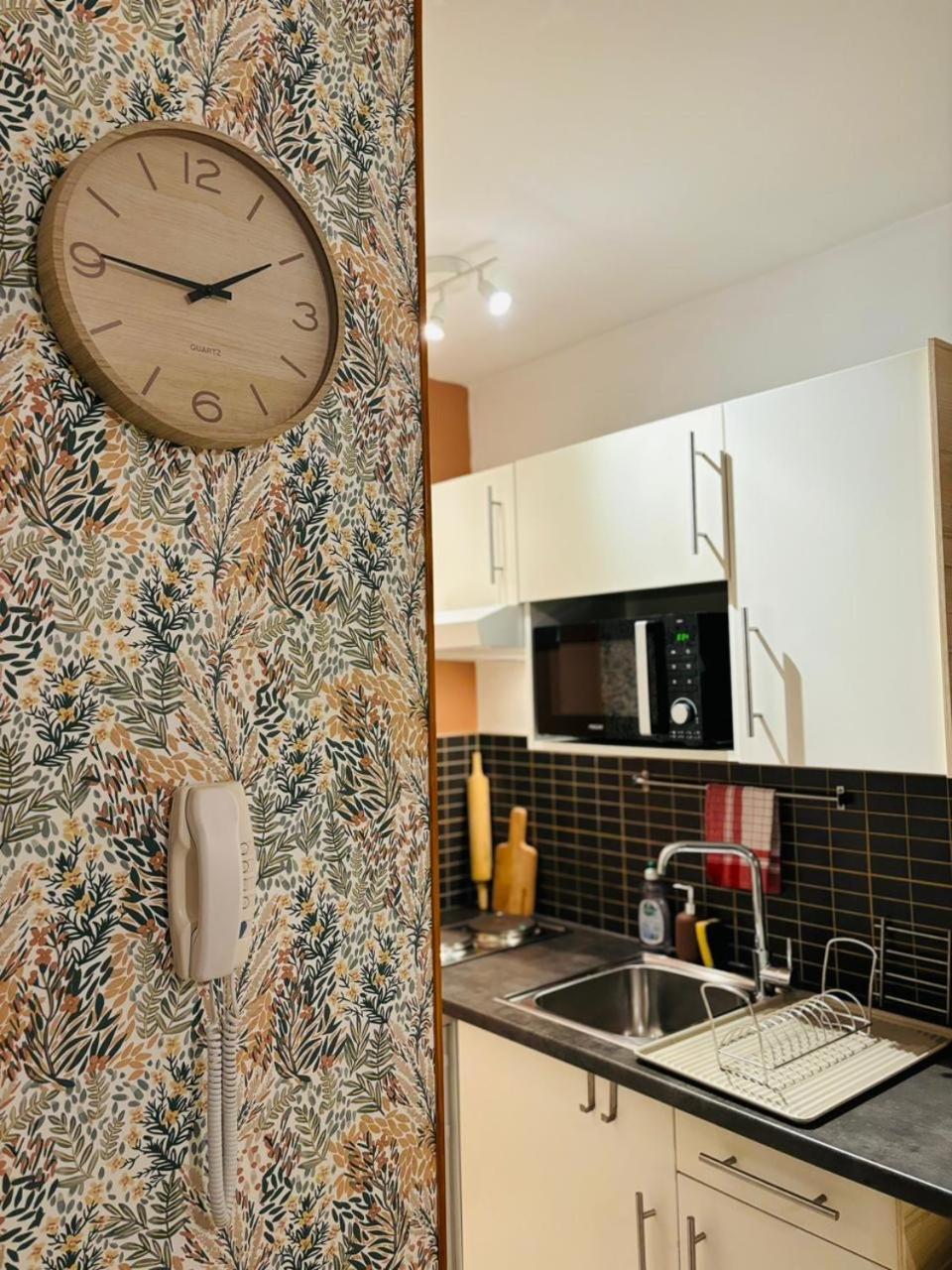 Le Marguerite & Le Melange Savant Apartment รูออง ภายนอก รูปภาพ